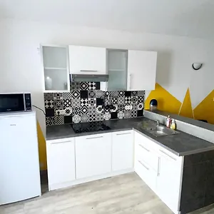 location-t1-bis.hotels-rhonealpes.com/