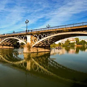Loftriana , Sevilla España